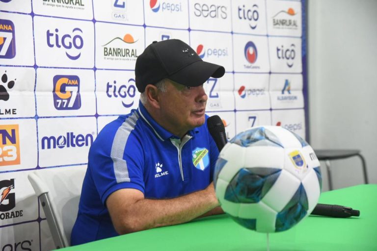 Willy Coito Olivera, técnico Comunicaciones