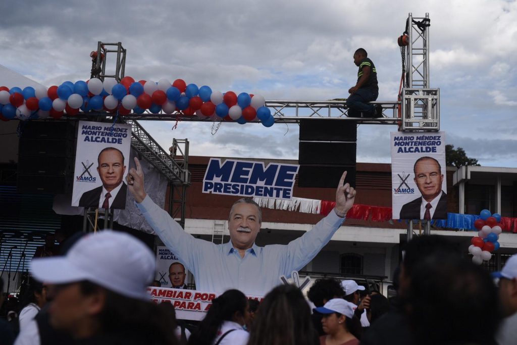 cierre de campaña del partido Vamos