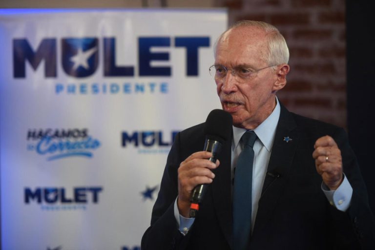 Edmond Mulet, candidato presidencial del partido Cabal