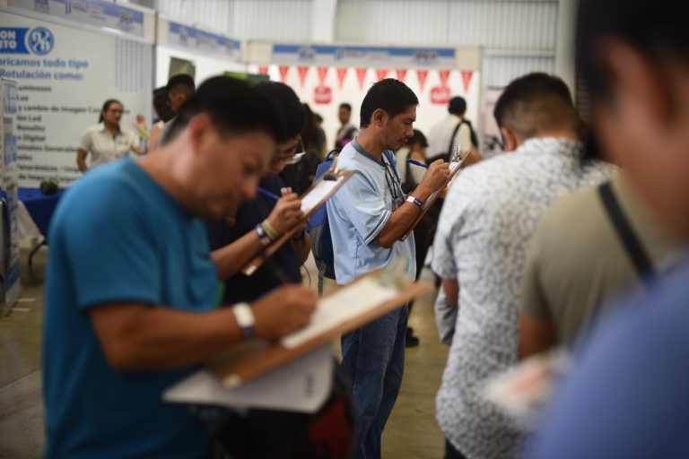 feria de empleo en Parque de la Industria