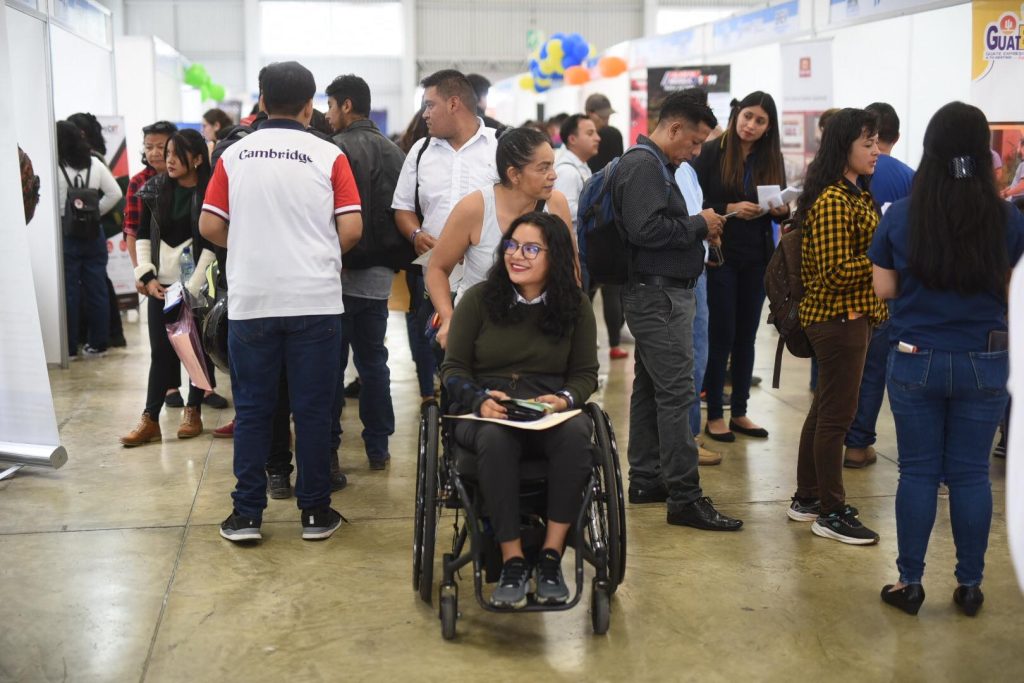 feria de empleo en Parque de la Industria