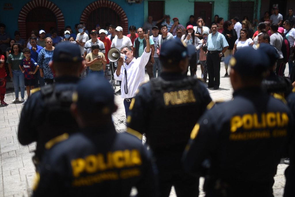 manifestación en Chinautla contra resultados de elecciones