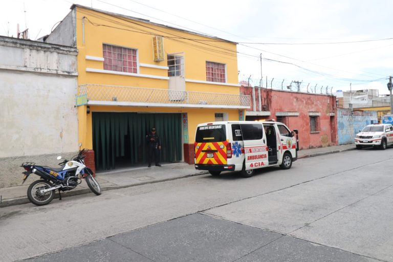 mujer fallecida en hotel de zona 2