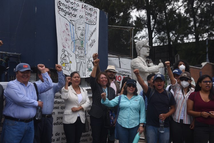 entrega del campus de la Usac