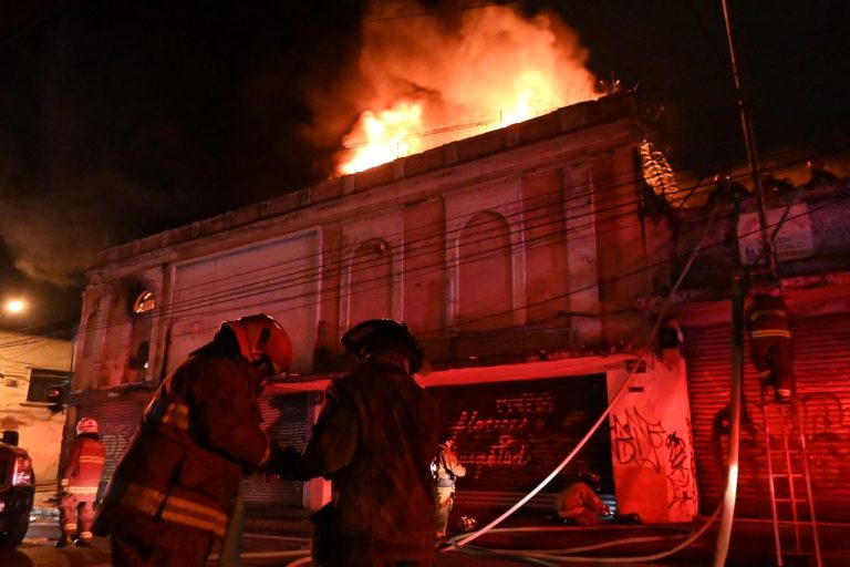 incendio en locales de zona 1