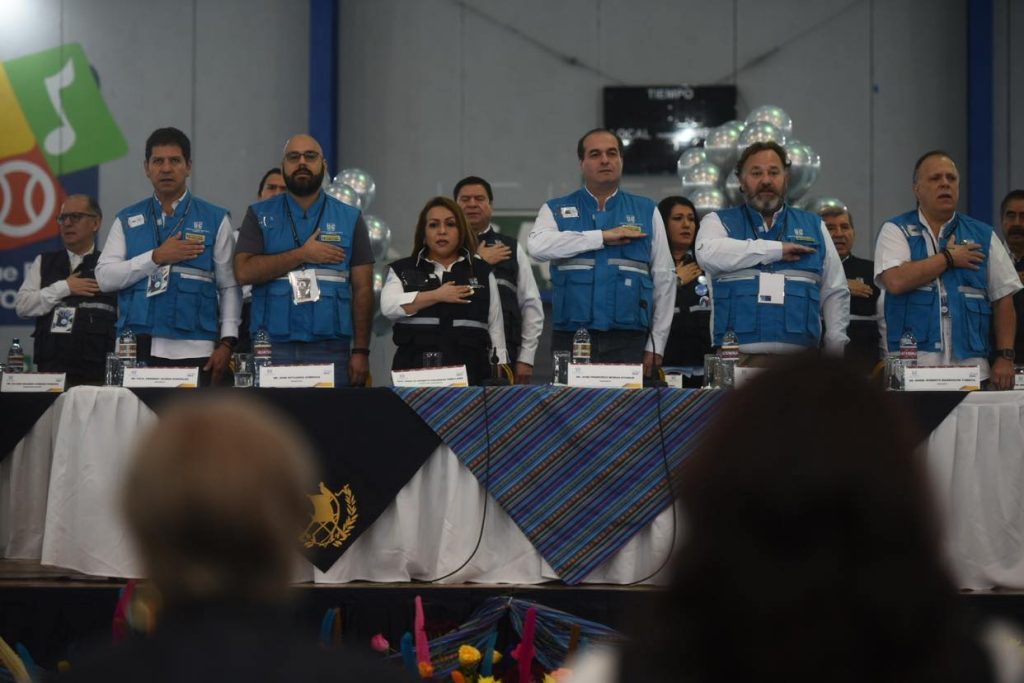 abren centros de votación para segunda vuelta electoral 2023