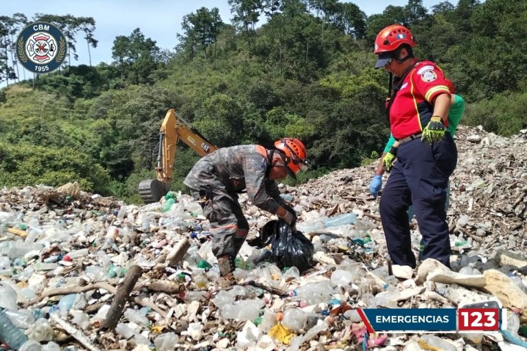 Localizan cuerpos de más víctimas de tragedia en el asentamiento