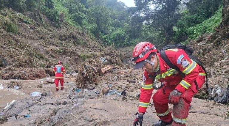 localizan a niña fallecida bajo puente El Naranajo