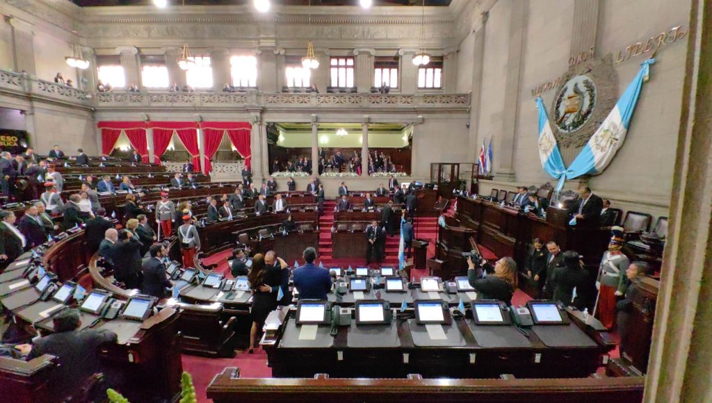 sesión solemne en el Congreso por 202 años de Independencia