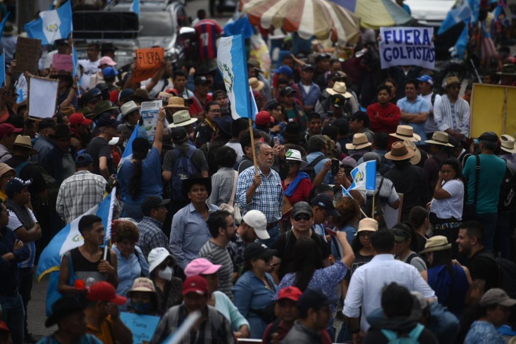 manifestación frente al Ministerio Público