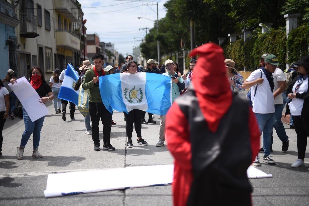 marcha de estudiantes de la Usac en la capital