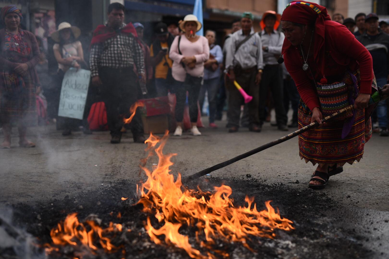 manifestación contra la fiscal general en sede del Ministerio Público