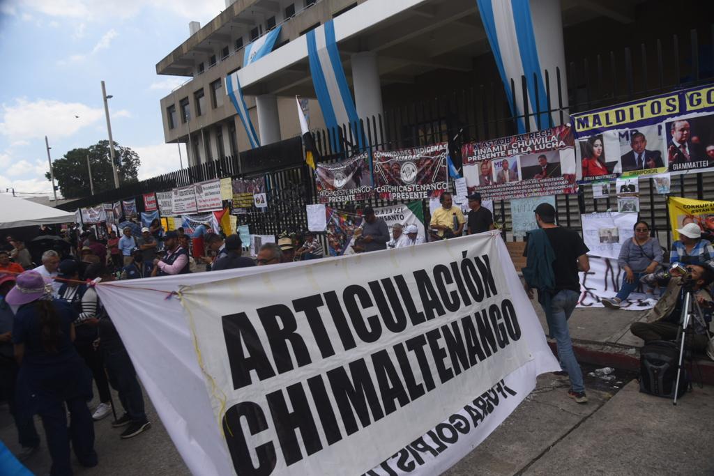 manifestación frente al Ministerio Público