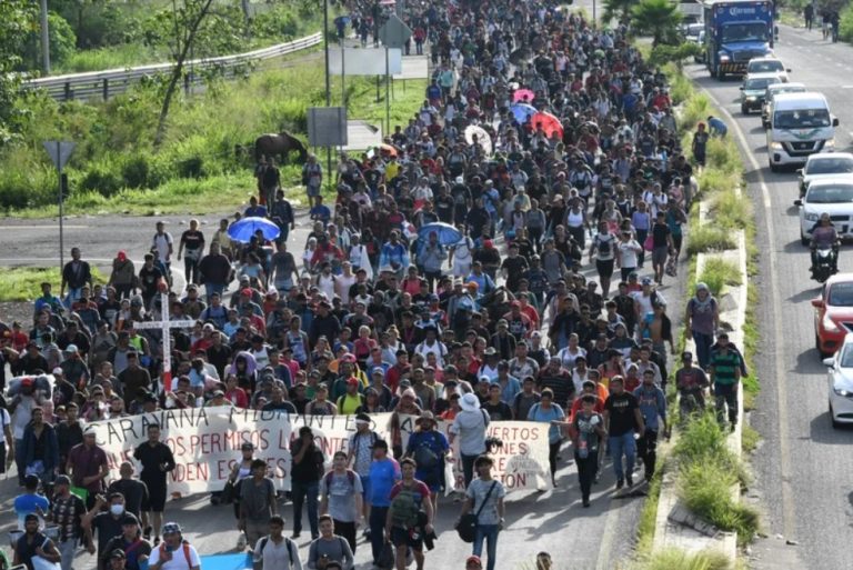 caravana de migrantes en México