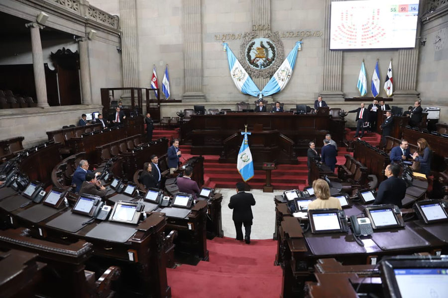 Pleno del Congreso en la 28 sesión ordinaria adicional