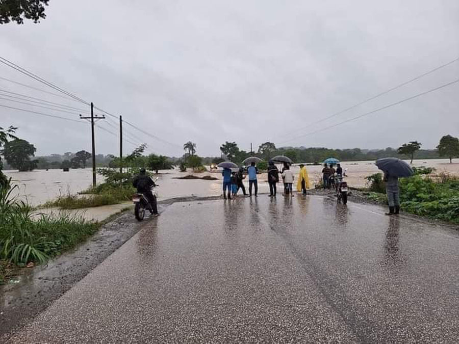 Se desborda el río Chixoy