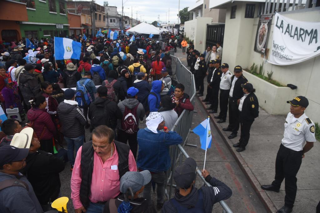 manifestación de autoridades indígenas en la capital