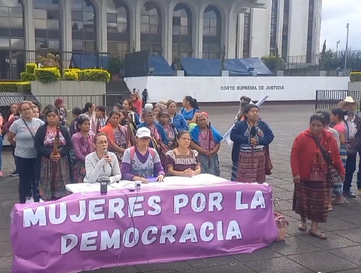 Mujeres por la Democracia