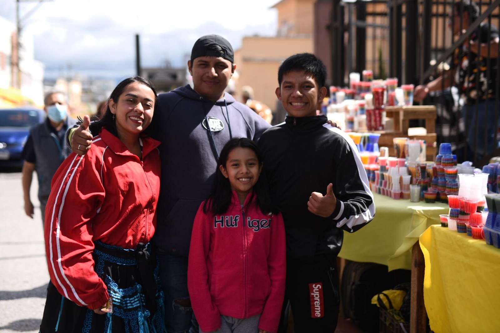 fieles acuden al santuario en Día de la Virgen de Guadalupe