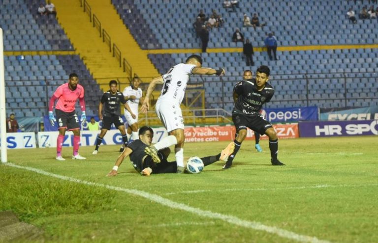 Comunicaciones en semifinales