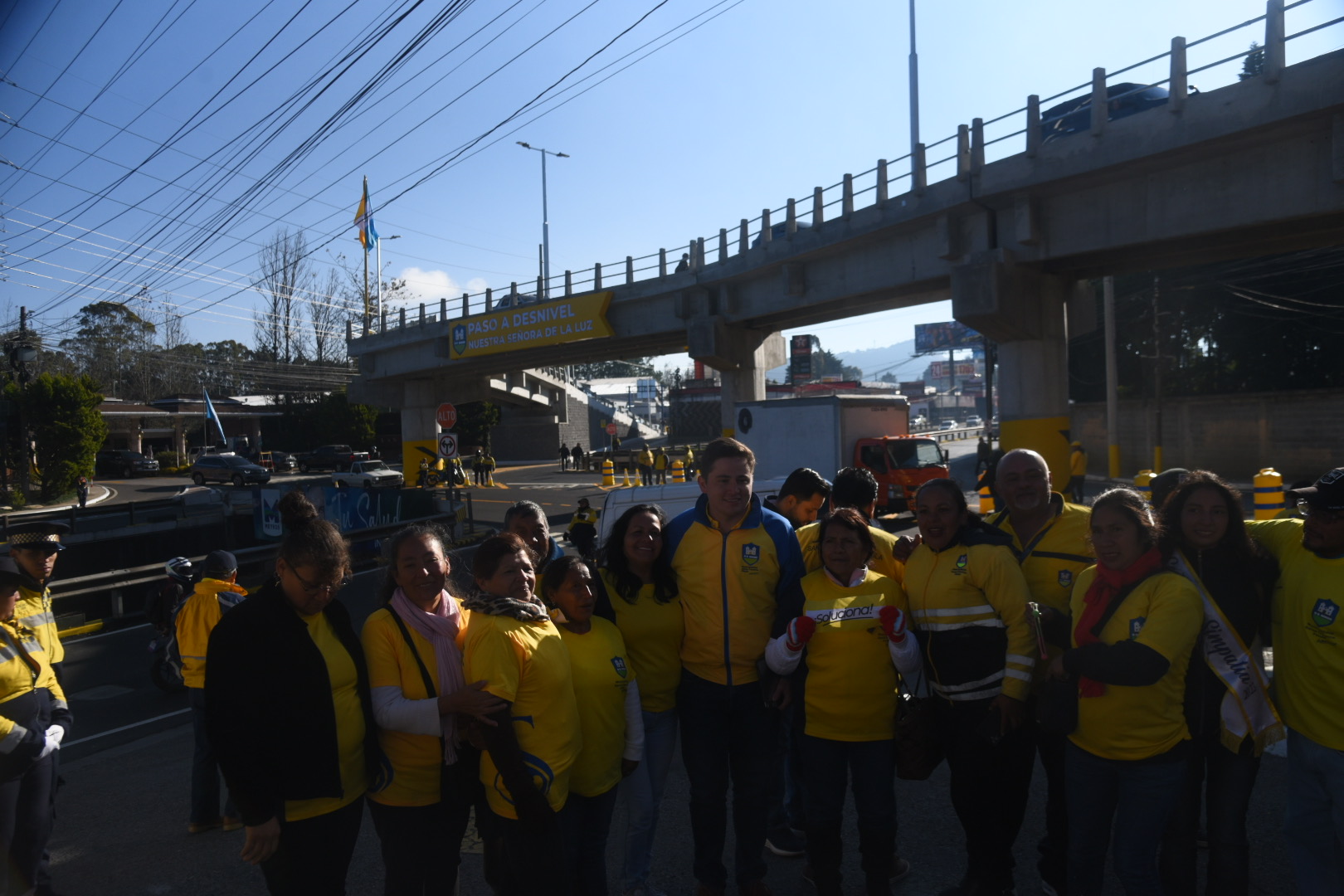 Inauguran paso a desnivel en Km. 13.5 de ruta a El Salvador