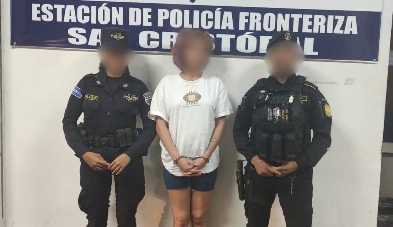 Guatemala expulsa a salvadoreña vinculada con cobro de extorsiones