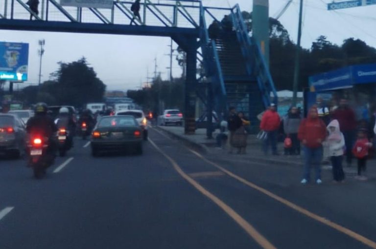 asaltos en paradas de buses de Mixco