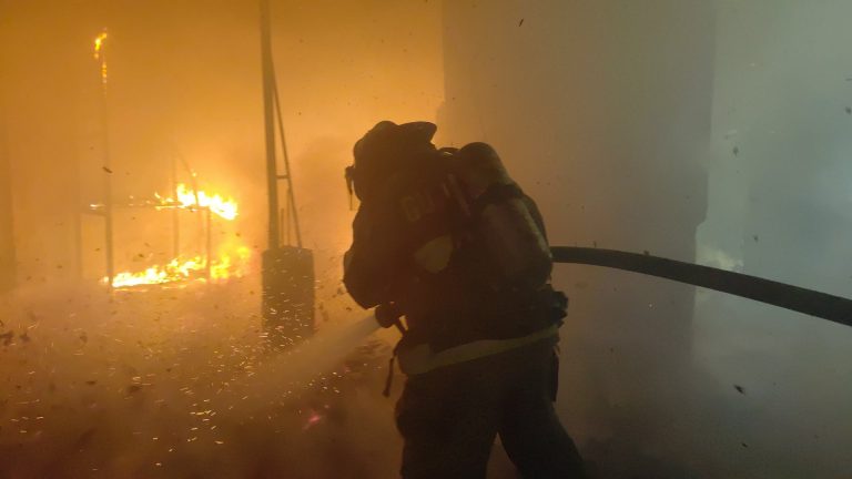 incendio en vivienda de zona 1