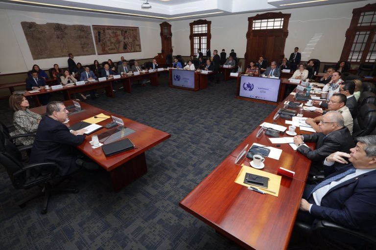 primera reunión de gabinete de Bernardo Arévalo