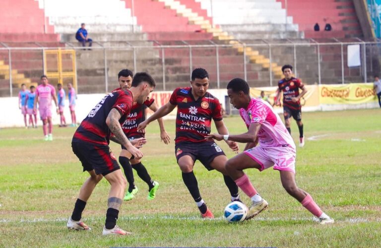 Coatepeque vence a Mixco