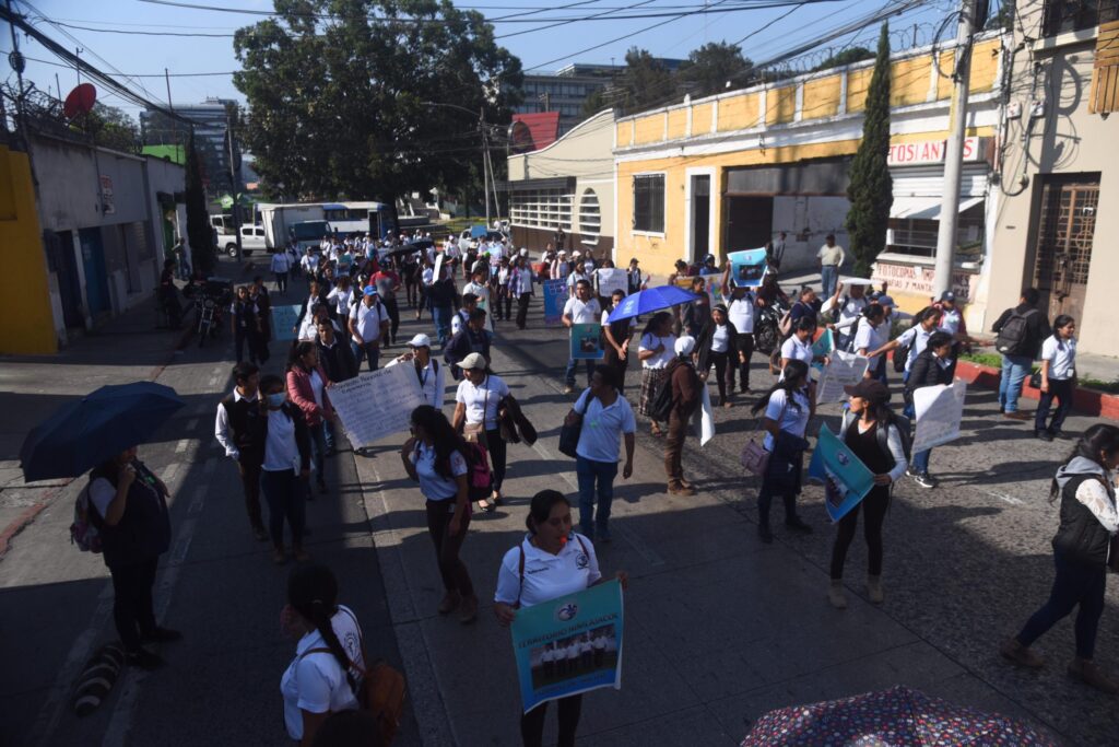 manifestación de sindicato de Enfermería