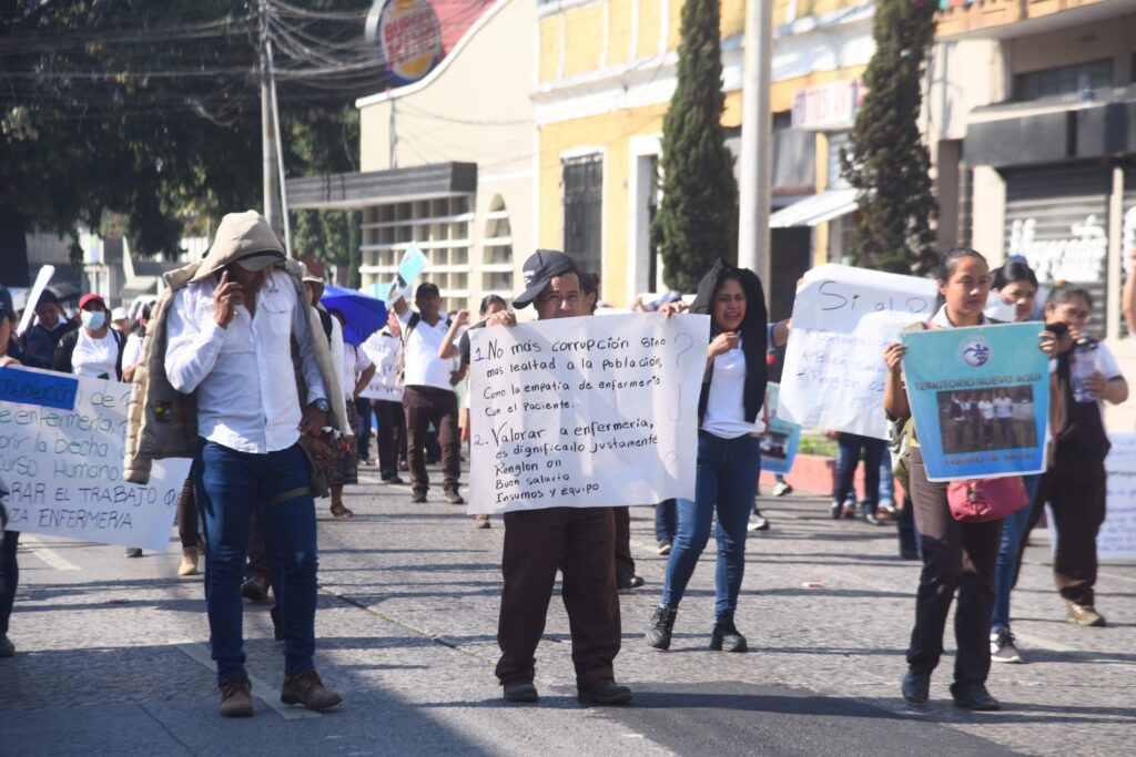 manifestación de sindicato de Enfermería