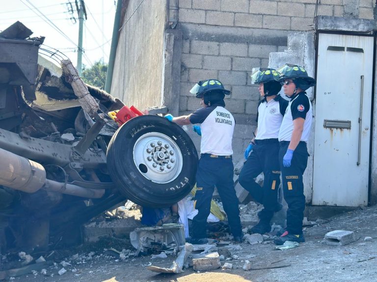 Accidente de bus extraurbano en Km.19.5 de ruta Interamericana